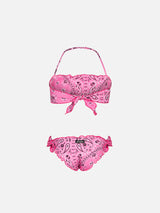 Bikini da bambina a fascia con stampa bandana rosa