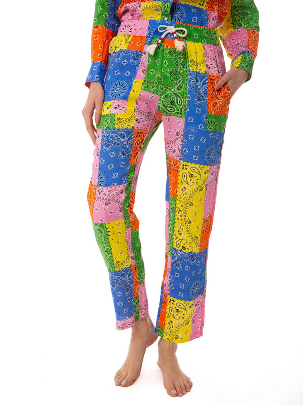 Pantalone da donna in lino con stampa bandana multicolore