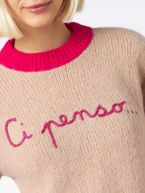 Woman boxy shape soft sweater with Ci penso embroidery