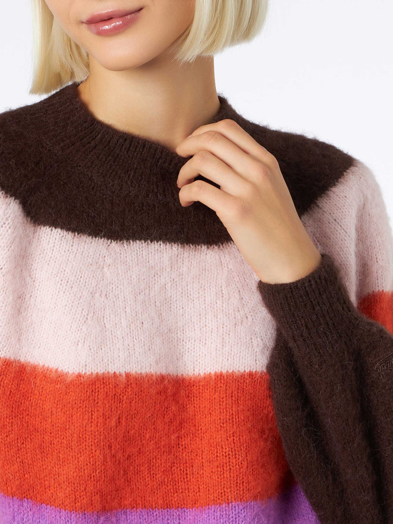 Woman soft sweater with faded colors