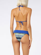 Gestrickter Triangel-Bikini mit Chevron-Muster