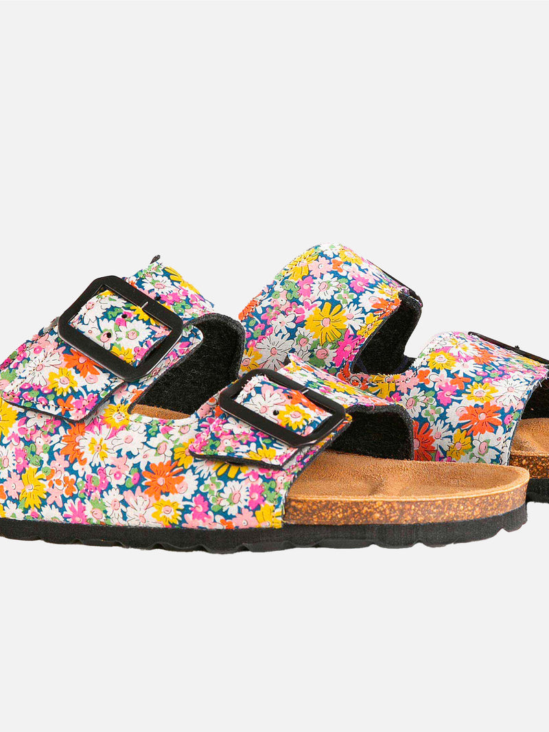 Woman sandals with flower print