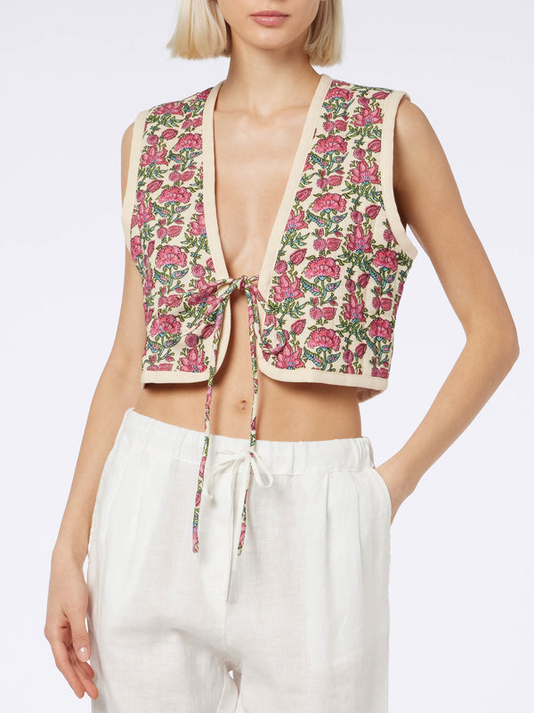 Woman embroidered padded vest