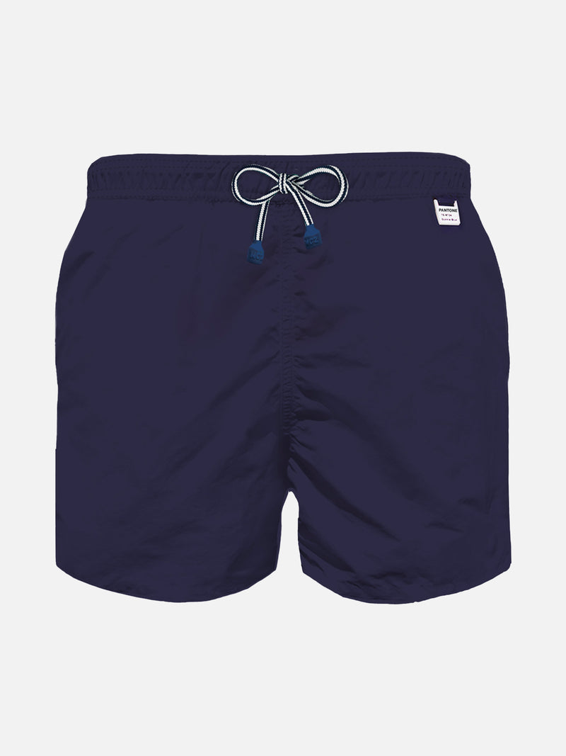 Blaue, marineblaue Badeshorts für Jungen aus hellem Stoff | Pantone™ Sonderausgabe