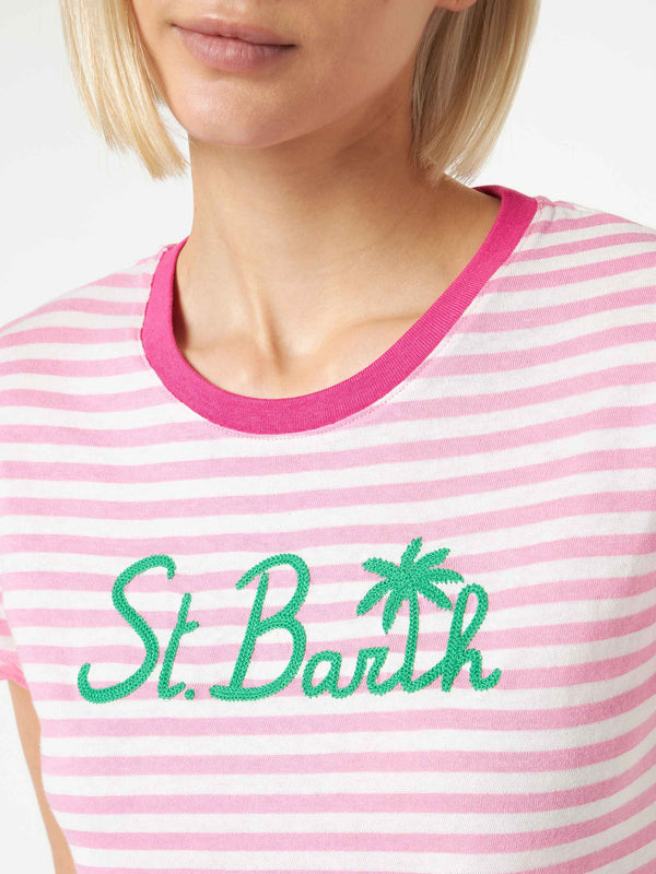 T-shirt in cotone a righe fucsia con ricamo St. Barth