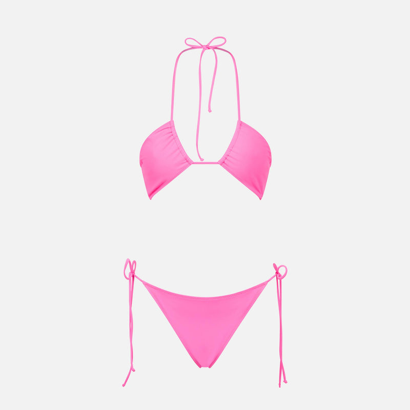 Woman fluo pink bandeau bikini