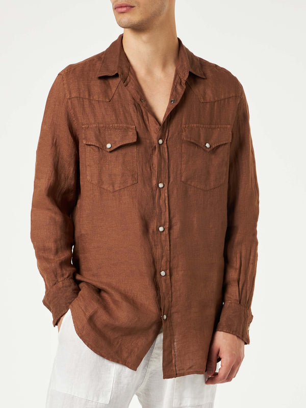 Camicia da uomo in lino marrone