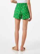 Woman linen beach shorts with paisley print