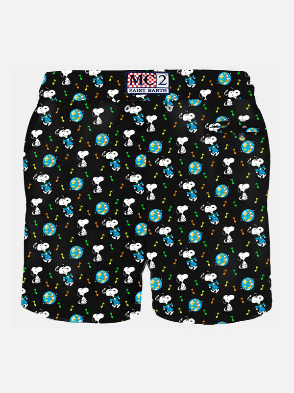Man light fabric swim shorts with Snoopy print| Peanuts® Special Edition