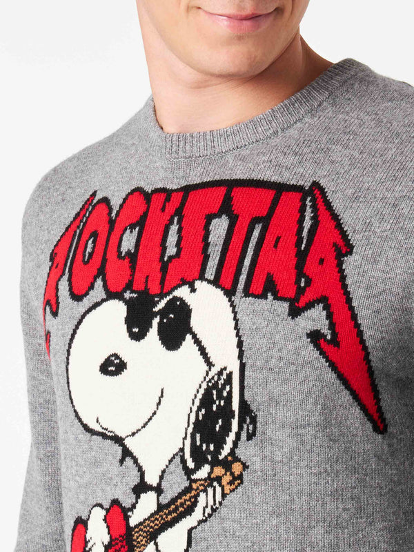 Man crewneck sweater with Snoopy rockstar jacquard print | SNOOPY - ©PEANUTS SPECIAL EDITION