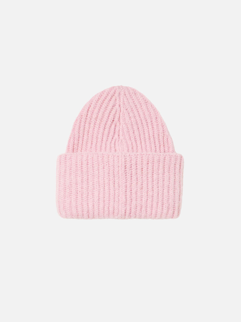 Woman brushed and ultra soft beanie with hearts appliqués