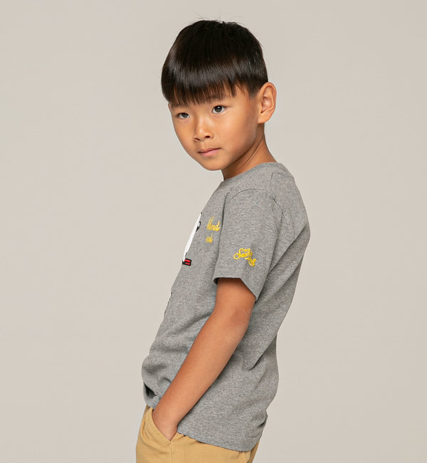 T-shirt da bambino con stampa e ricamo Snoopy | SNOOPY - EDIZIONE SPECIALE PEANUTS™
