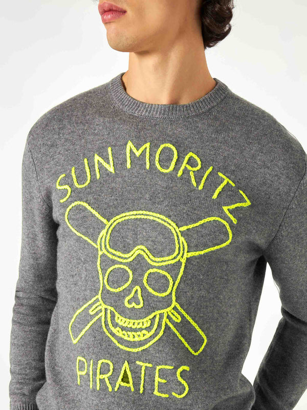 Man grey sweater Sun Moritz Pirates fluo embroidery