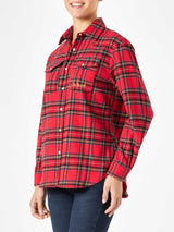 Woman long sleeves flannel shirt