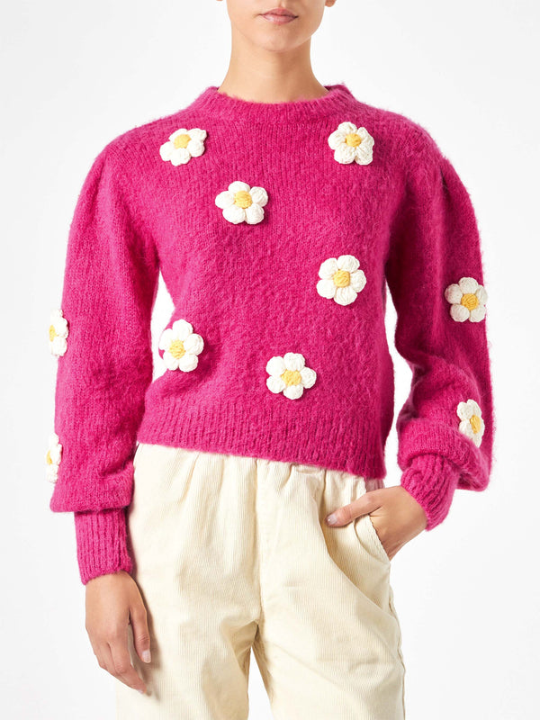 Woman brushed sweater with crochet flowers appliqués