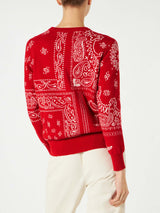 Damenpullover mit rotem Bandana-Print